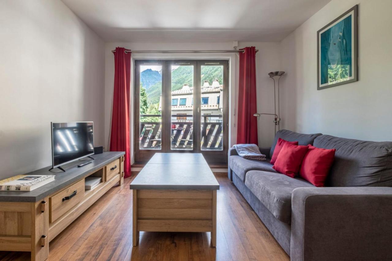 Modern Apt With Balcony In The Center Of Chamonix Exterior photo