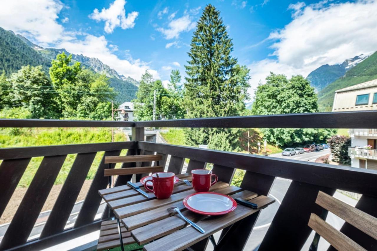 Modern Apt With Balcony In The Center Of Chamonix Exterior photo